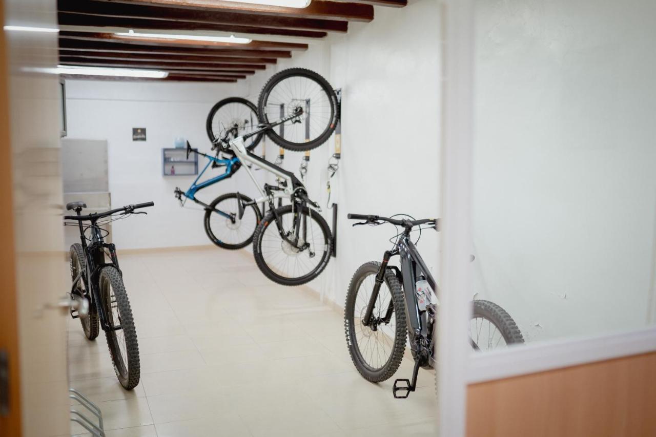 Apartaments Ca L'Albert Pobla de Segur Exterior foto